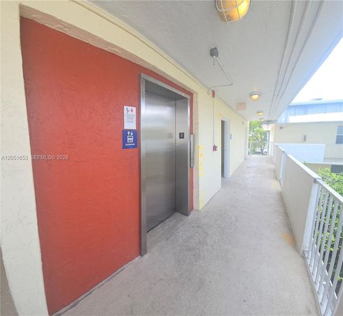 306-8950 Sw 69th Ct, Pinecrest, FL, 33156-1646 | Card Image