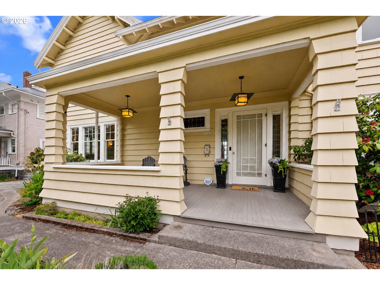 Residential in Astoria 3