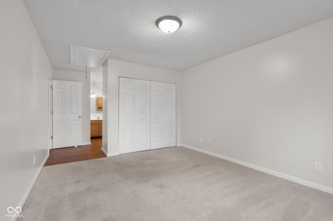 2770 Two Worlds Dr, Condo with 2 bedrooms, 2 bathrooms and null parking in Columbus IN | Image 23