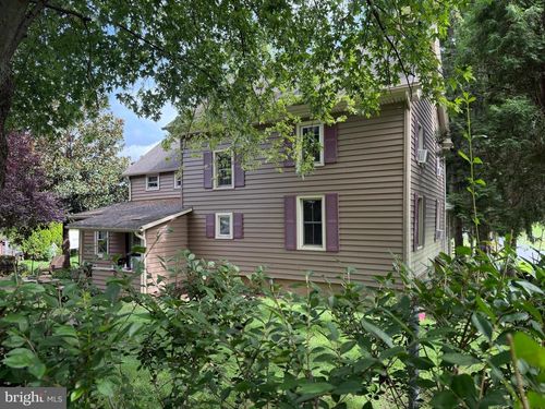 381 Old Limestone Rd, PARKESBURG, PA, 19365-9513 | Card Image