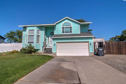 4611 Saguaro Dr, Pasco, WA, 99301-8112 | Card Image