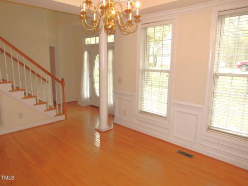 1623 Rogers Pointe Ln, Creedmoor, NC, 27522-8256 | Card Image