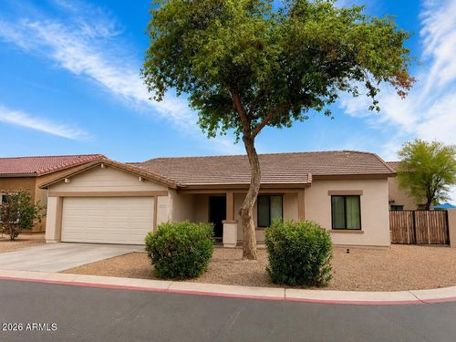 2069 E Cochise Ave, Apache Junction, AZ, 85119-6750 | Card Image