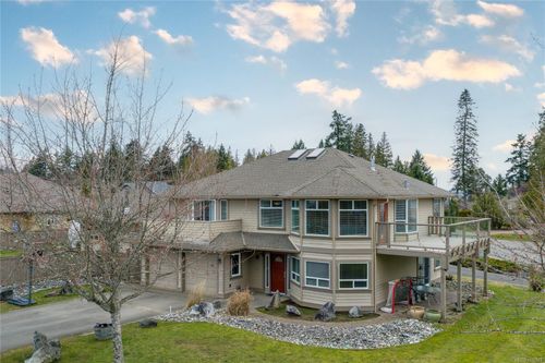 615 Chinook Ave, Parksville, BC, V9P1A5 | Card Image
