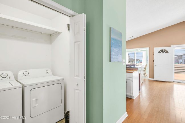 Upper unit | Image 59