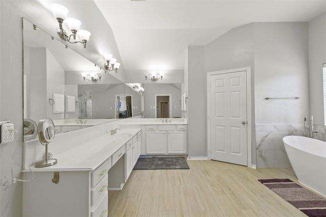 1110 Enclave Sq W, Townhouse with 3 bedrooms, 3 bathrooms and 2 parking in Houston TX | Image 26