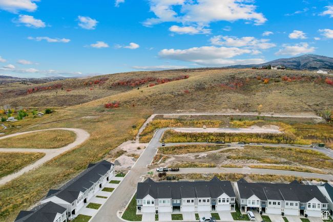 537 N Blue Lake St St, Townhouse with 3 bedrooms, 3 bathrooms and 4 parking in Garden City UT | Image 33