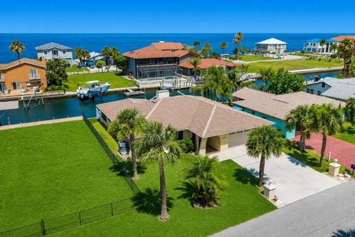 13525 Claudia Dr, HUDSON, FL, 34667-1536 | Card Image