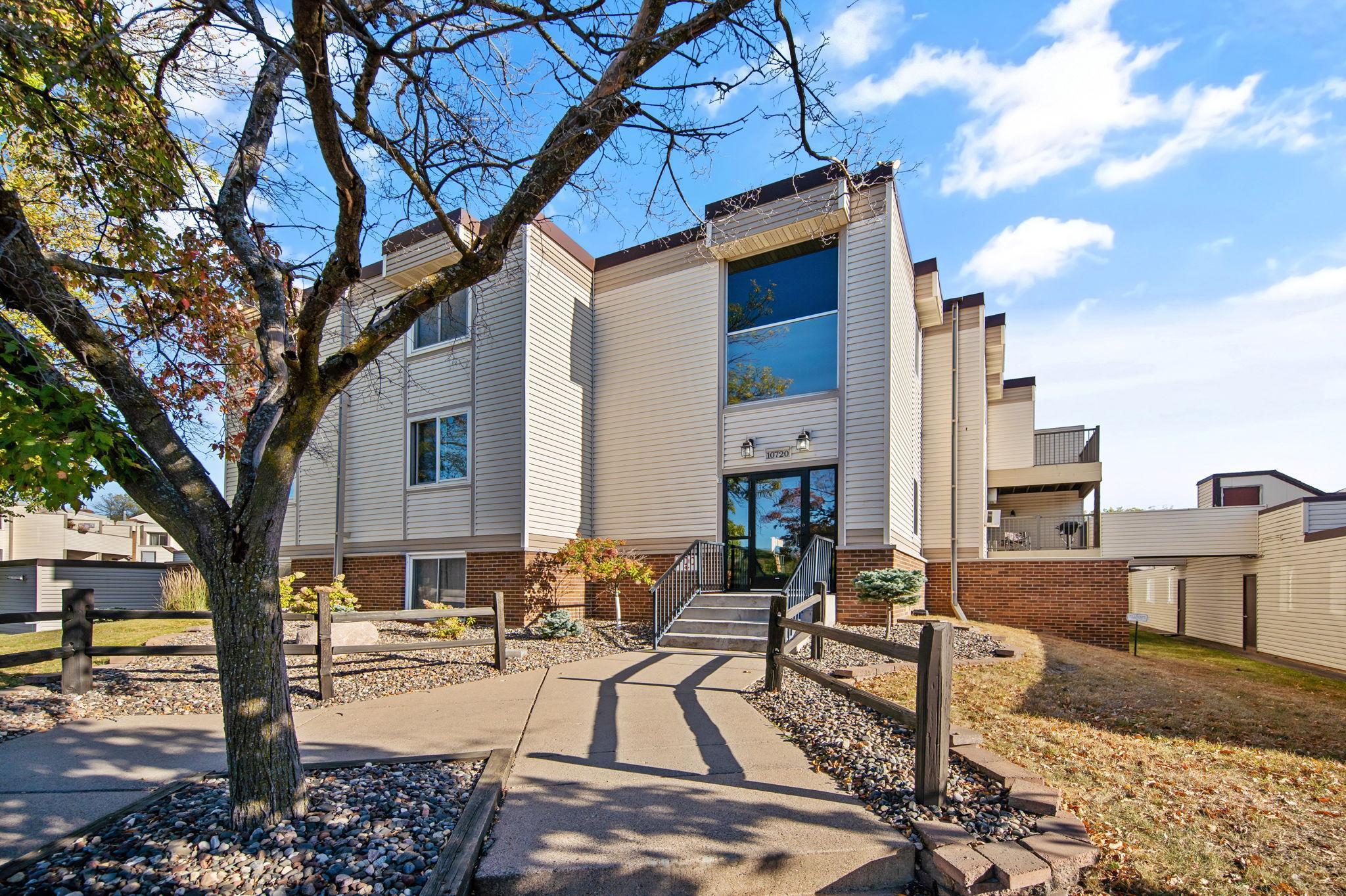 Rockford Rd, Minneapolis, MN 55442 #1