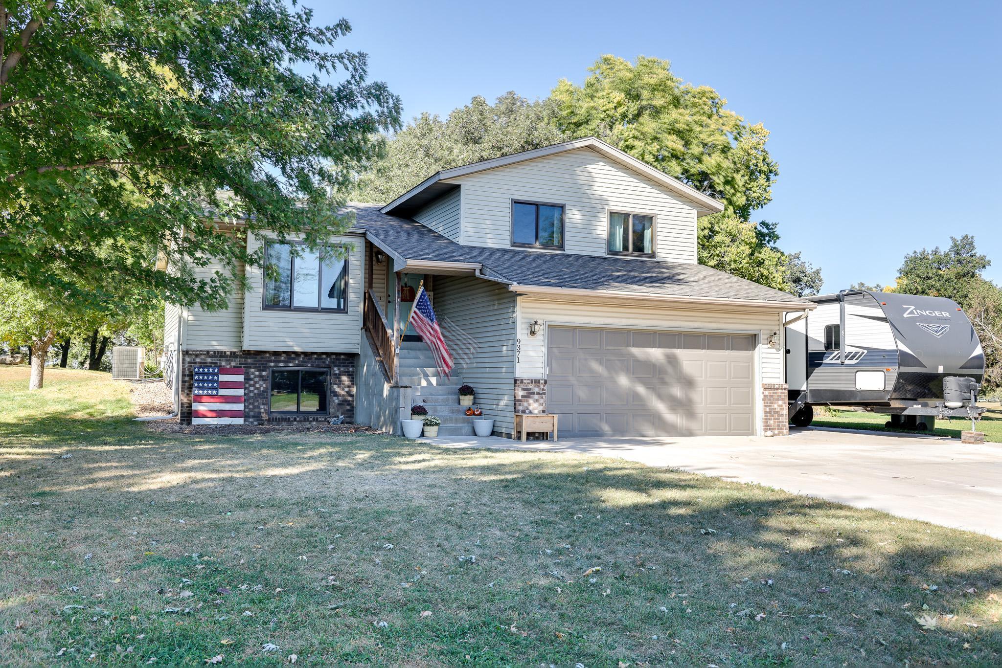 Canvasback Ct, Monticello, MN 55362