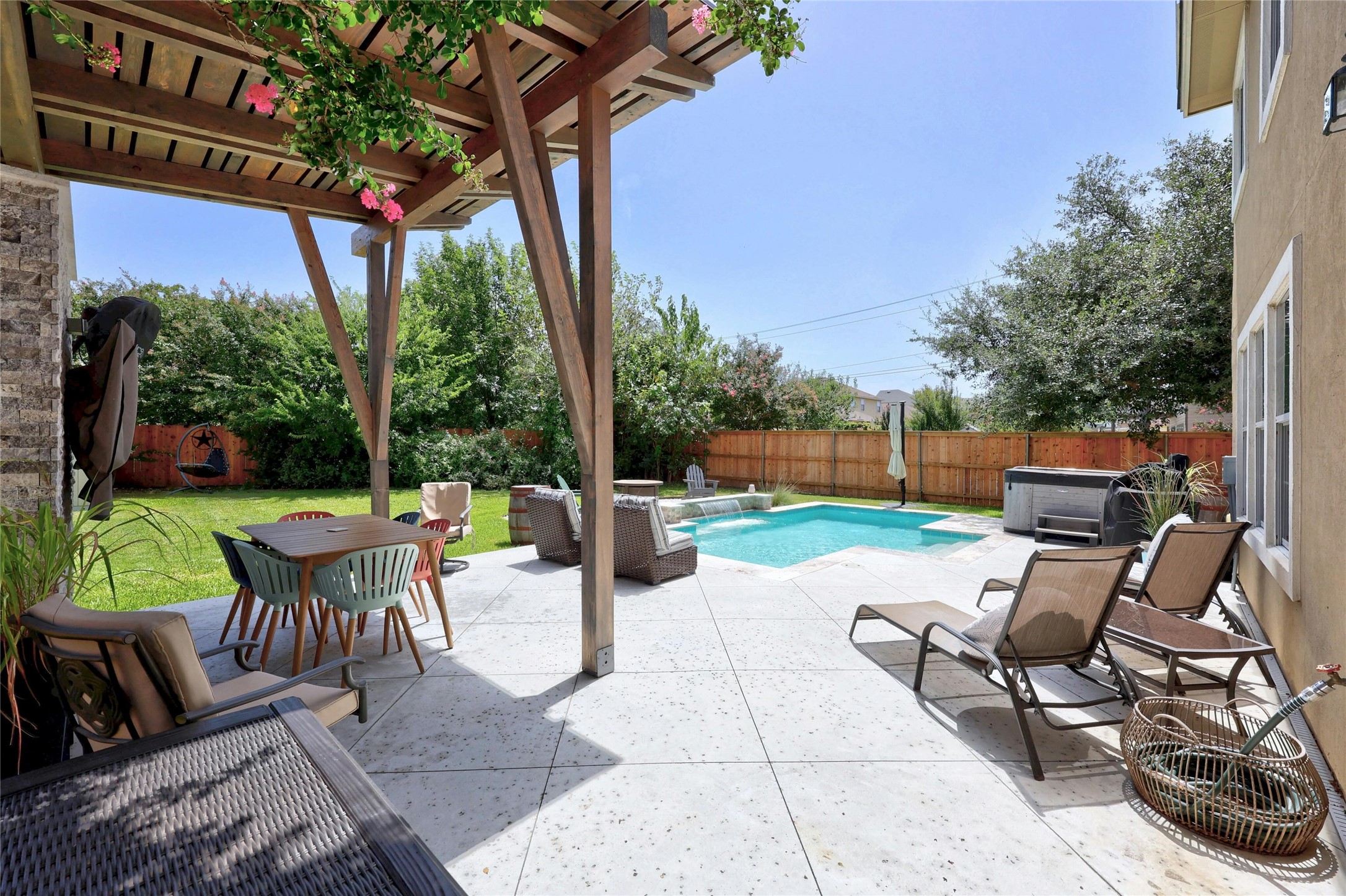 Ashberry Trl, Georgetown, TX 78626