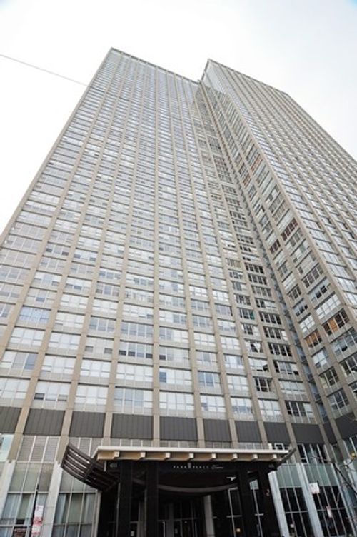 apt-3105-655 W Irving Park Rd, Chicago, IL, 60613-3190 | Card Image