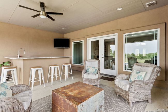 494 Flash Cir, Home with 4 bedrooms, 4 bathrooms and null parking in Luling TX | Image 28