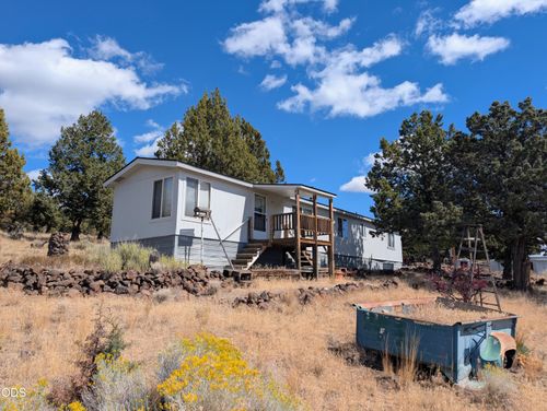 5909 Se Pueblo Rd, Prineville, OR, 97754-8577 | Card Image