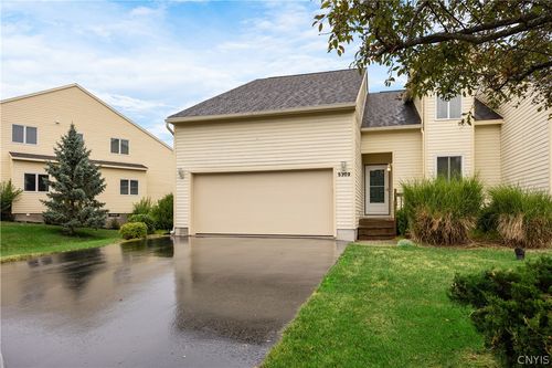5309 Bunker Hill Way, Syracuse, NY, 13207-1156 | Card Image