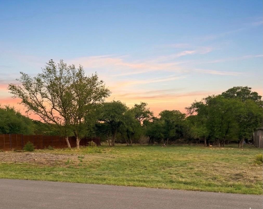 Land in Lago Vista 2