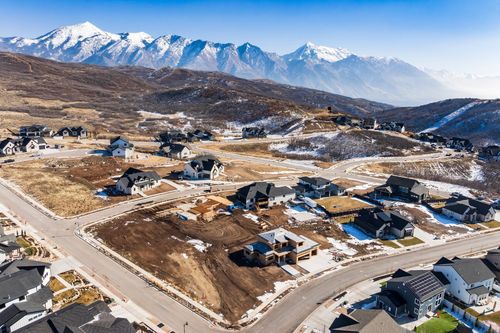 2568 E Canyon Edge Dr, Draper, UT, 84020-1777 | Card Image