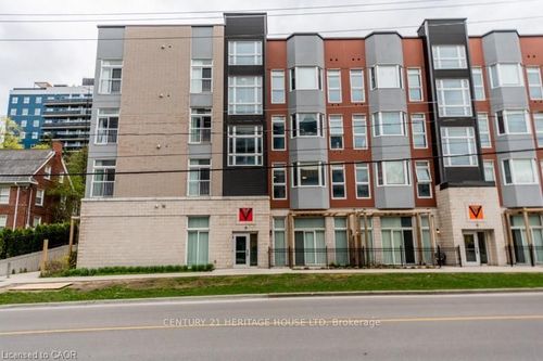 205-253 Albert St, Waterloo, ON, N2L0G3 | Card Image