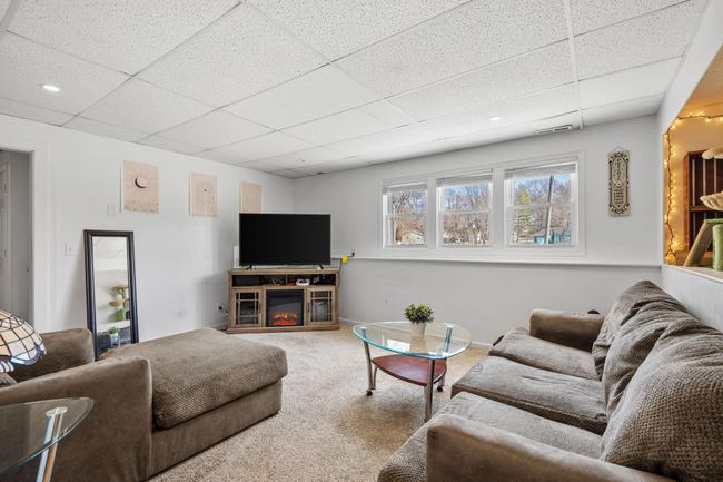 Light & bright Living Room - Lower Unit | Image 17
