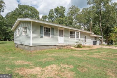 309 Lagrange Street, House other with 3 bedrooms, 2 bathrooms and null parking in Grantville GA | Image 2