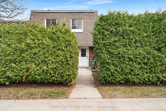 115 Royalton Pvt, House attached with 3 bedrooms, 2 bathrooms and 1 parking in Ottawa ON | Image 27