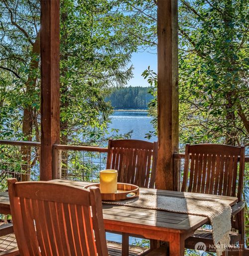 500 E Nicole Ln, Shelton, WA, 98584-7082 | Card Image
