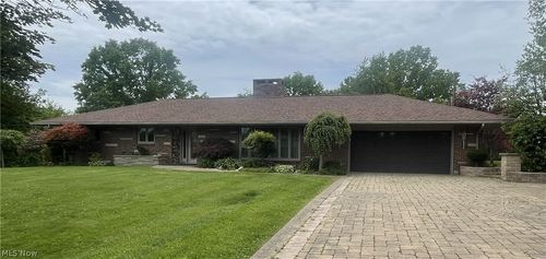 110 Sunrise Dr, Byesville, OH, 43723-1324 | Card Image