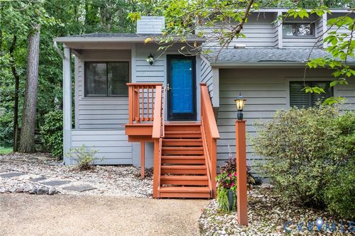 2105 Rocky Point Pkwy, Henrico, VA, 23238-3624 | Card Image