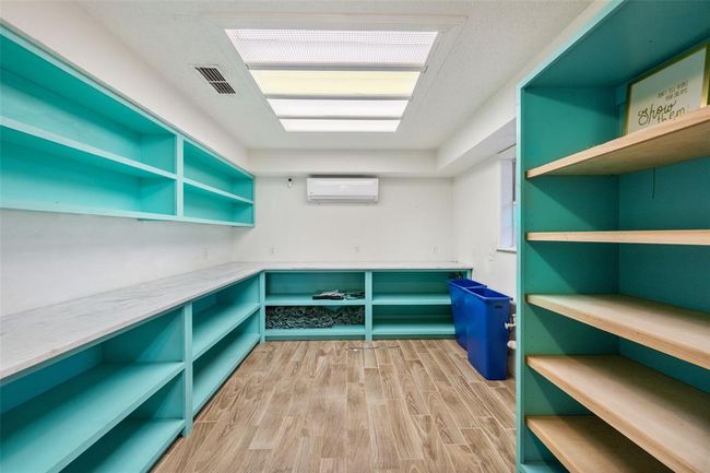 1406 Avenue Q, House other with 3 bedrooms, 3 bathrooms and 2 parking in Huntsville TX | Image 19