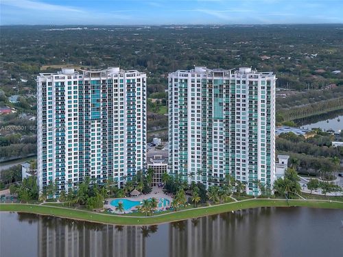 2205n-2641 N Flamingo Rd, Sunrise, FL, 33323-1735 | Card Image