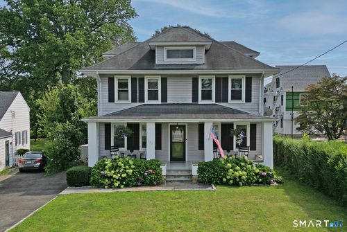 223 West Ave, Darien, CT, 06820-4202 | Card Image
