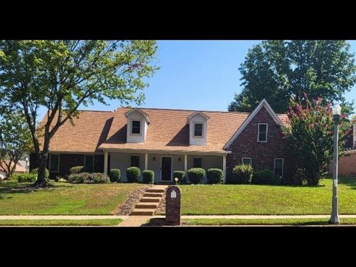 1466 Fox Trace Dr, Cordova, TN, 38016-5702 | Card Image