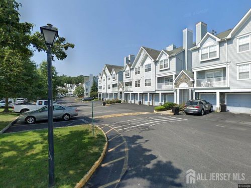 201 Prestwick Way, Edison, NJ, 08820-4676 | Card Image