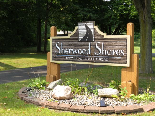UNIT-11 - 5576 N Watervliet Rd, Condo with 2 bedrooms, 2 bathrooms and null parking in Watervliet MI | Image 35