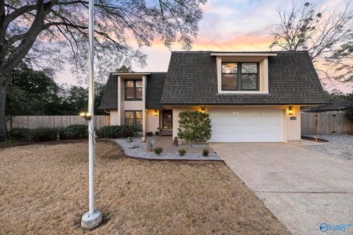 2003 Mcdowling Dr Se, Huntsville, AL, 35803-1223 | Card Image