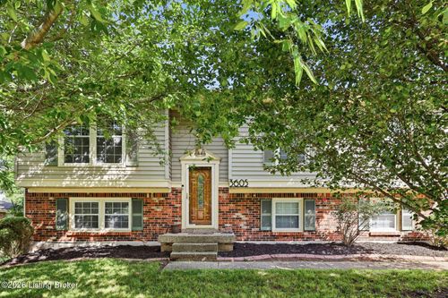 3605 Birnamwood Ct, Louisville, KY, 40258-3811 | Card Image