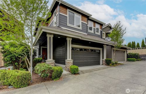 1765 9th Ct Ne, Issaquah, WA, 98029-7412 | Card Image