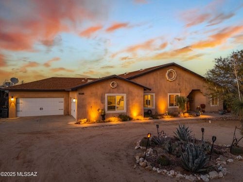 7530 W Bucking Horse Road, Sahuarita, AZ, 85629 | Card Image