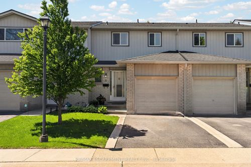 31-1675 Upper Gage Ave, Hamilton, ON, L8W3R8 | Card Image