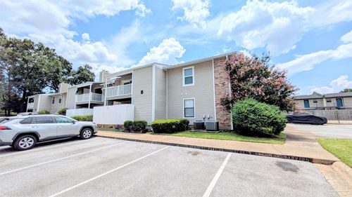 apt-b6-7171 N 9th Ave, Pensacola, FL, 32504-6650 | Card Image