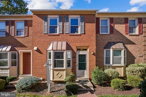 5249 Wilson Blvd, Arlington, VA, 22205-1113 | Card Image