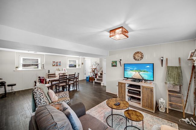 324 Weber Ct, House other with 3 bedrooms, 2 bathrooms and 2 parking in Cary IL | Image 16