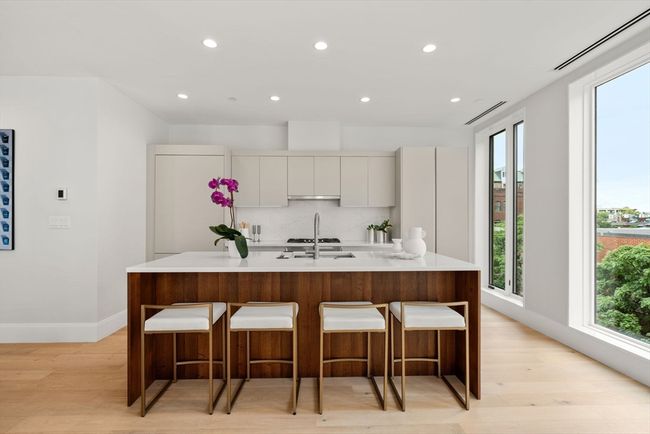 PH6 - 67 Church St, Condo with 3 bedrooms, 3 bathrooms and null parking in Boston MA | Image 7