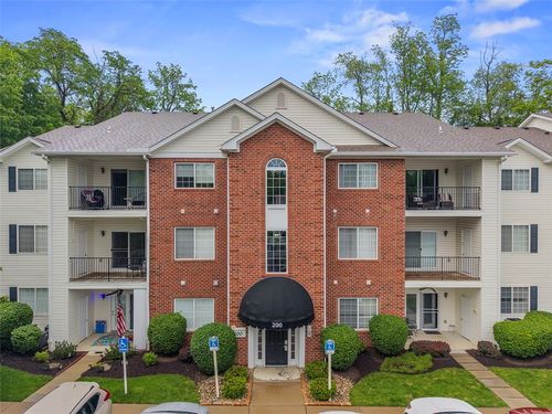 apt-202-200 Hidden Ridge Ct, South Park, PA, 15129-5921 | Card Image