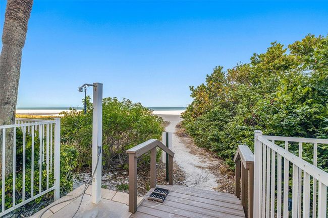 UNIT-10D - 1310 Gulf Blvd, Condo with 2 bedrooms, 3 bathrooms and null parking in CLEARWATER BEACH FL | Image 31