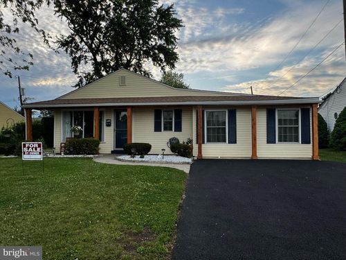727 Auburn Rd, FAIRLESS HILLS, PA, 19030-2436 | Card Image