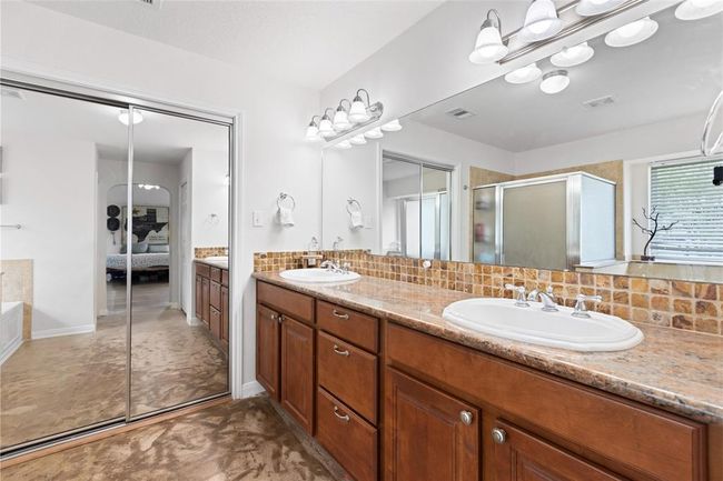 10711 Indian Trails Dr, House other with 3 bedrooms, 2 bathrooms and 2 parking in Tomball TX | Image 36