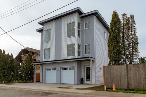 3-95 Battleford Ave, Victoria, BC, V8Z1K5 | Card Image