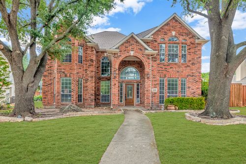2632 Newcastle Dr, Carrollton, TX, 75007-1944 | Card Image