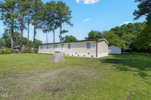 91 Scramble Rd, Erwin, NC, 28339-8692 | Card Image